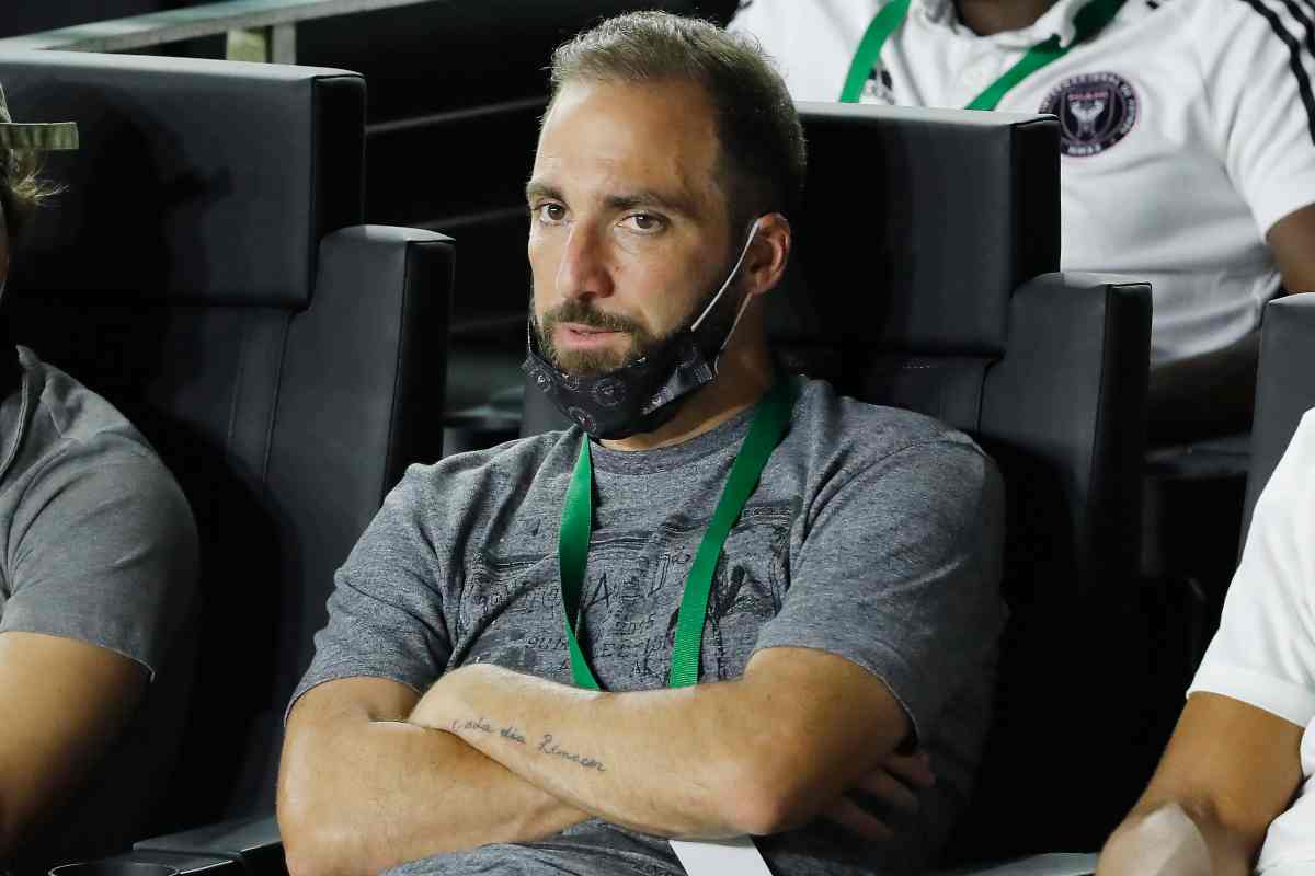 Higuain (Getty Images)