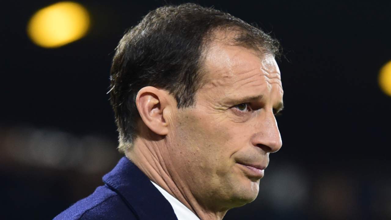 Massimiliano Allegri corto muso