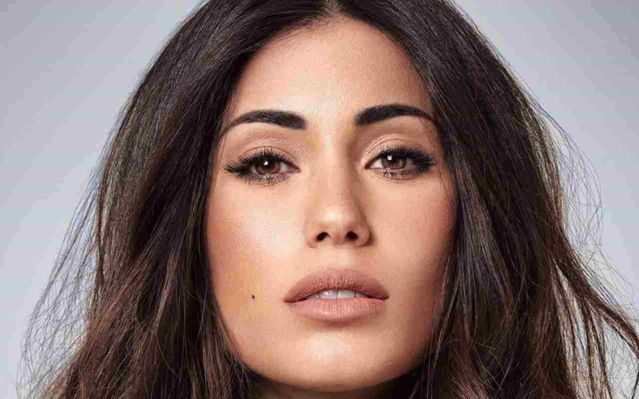 Federica Nargi, stacco coscia da paura: “Mi fai venire un infarto” (Foto) Federica Nargi, stacco coscia da paura: “Mi fai venire un infarto” (Foto)