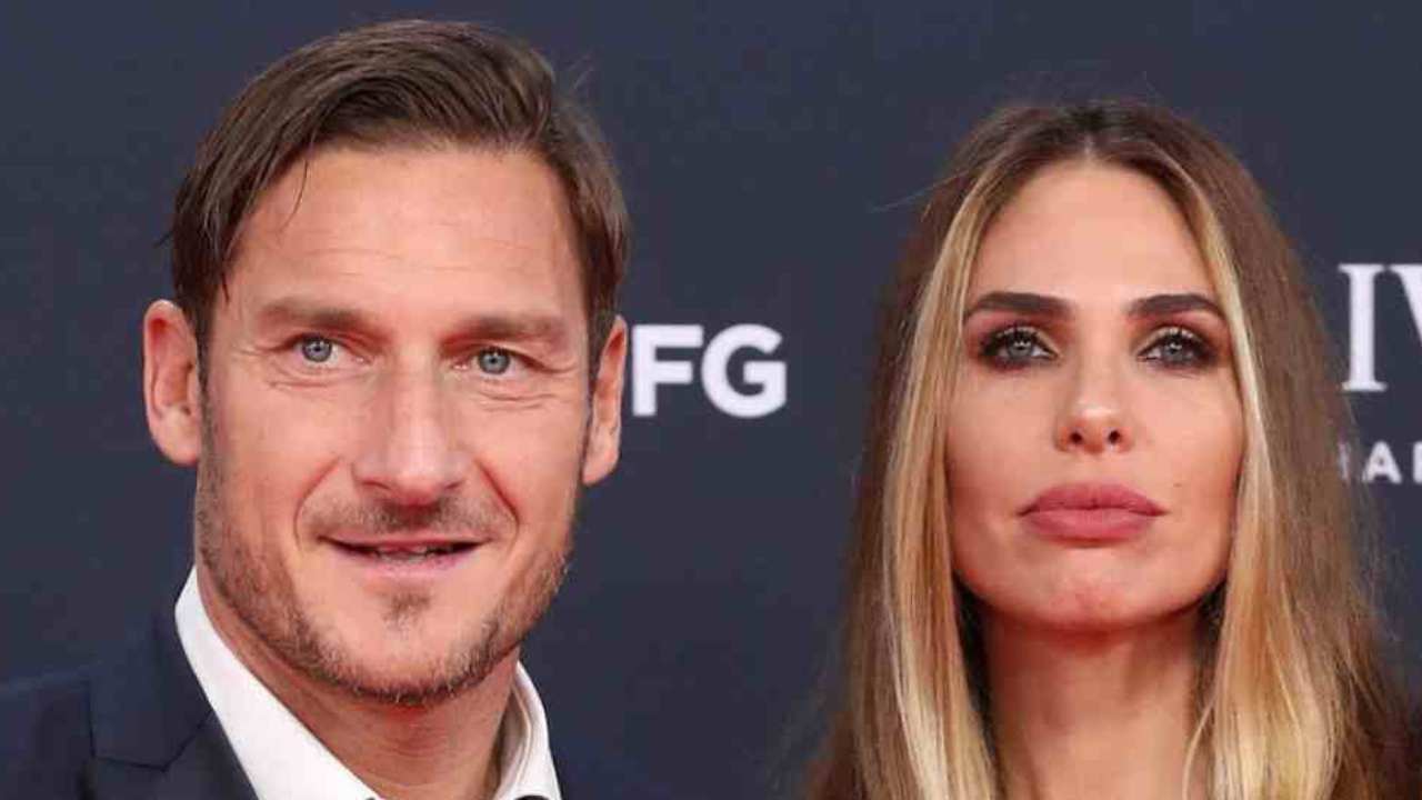 Francesco Totti ha tradito Ilary Blasi? La notizia ha sconvolto i fan Francesco Totti ha tradito Ilary Blasi? La notizia ha sconvolto i fan
