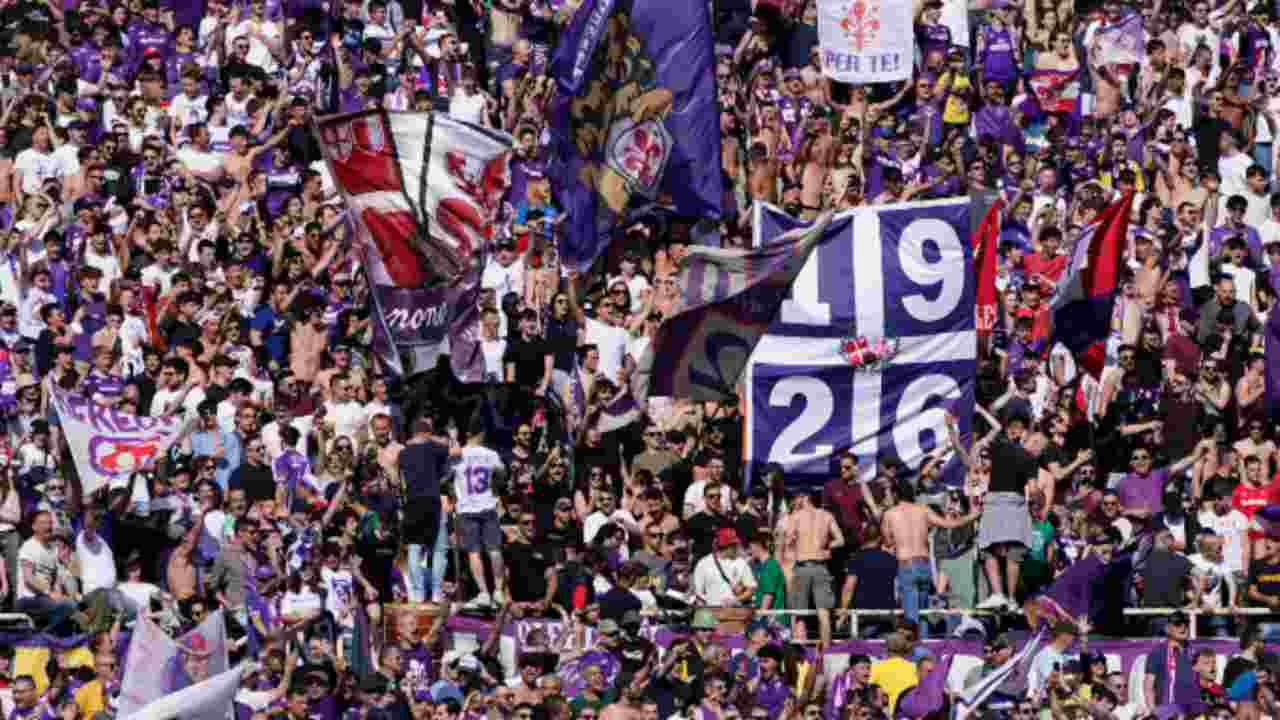 Tifosi Fiorentina (LaPresse)