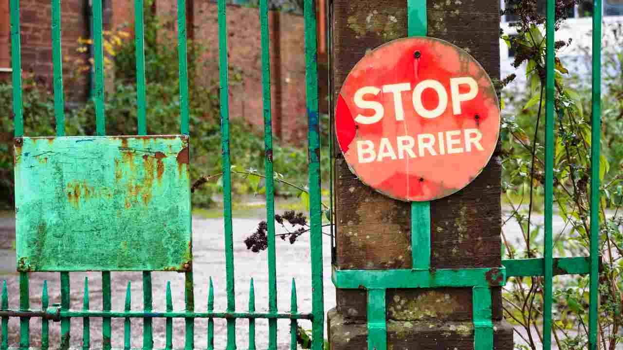 stop barriera