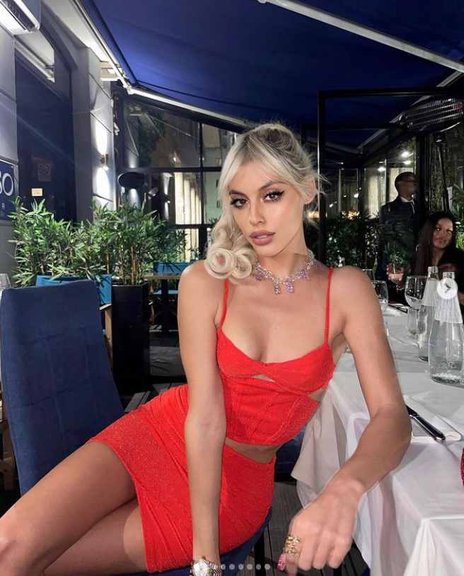 asia valente