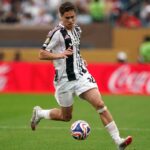 Kenan Yildiz con la maglia della Juventus